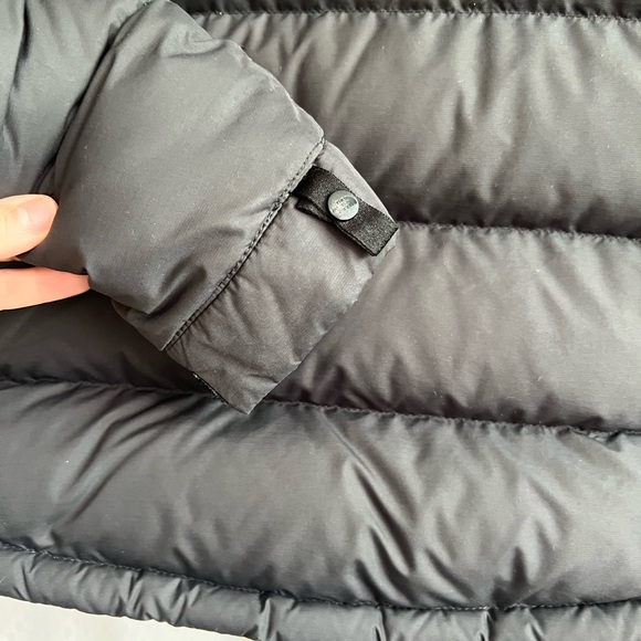 The North Face 700 goose down puffer jacket size medium - Picture 11 of 11